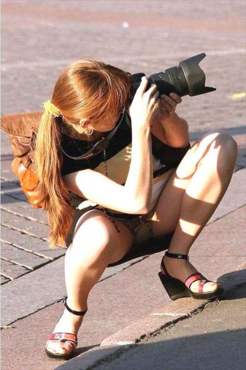 カメラ構えてる女性が一番無防備な件（23枚）・8枚目