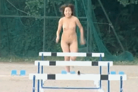 【GIF】本気でスポーツしてるけど裸の女の子ｗｗｗｗｗｗｗｗｗｗｗｗ（21枚）・13枚目