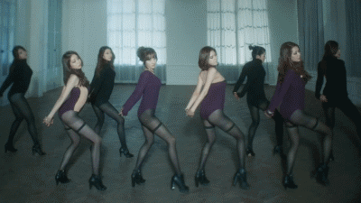韓国アイドルの子供に見せられない腰振りダンスをご覧ください・・・（GIF画像25枚）・3枚目
