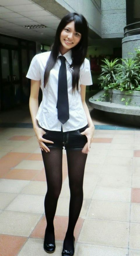 【エロ画像】韓国女子高生の制服…娼婦でエロいと話題にｗｗｗｗｗｗｗ（34枚）・23枚目