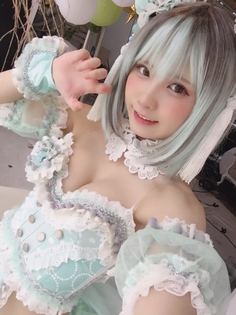 コスプレイヤー（えなこ）もう露出が止まらない…エロ商法の天才ｗｗｗｗｗｗ（50枚）・33枚目