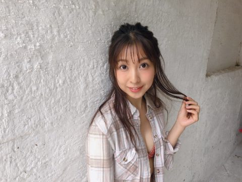 【板野成美】ともちんの妹、売れないからってノーブラで話題を集めるｗｗｗｗｗｗｗ・21枚目