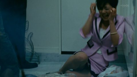 【倉科カナ】グラビア撮影中にチラッと見えたピンク乳首がこれｗｗｗｗｗ・4枚目