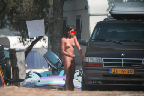 【エロ画像】世界の裸族女子さん、記念撮影して流出してしまうｗｗｗｗｗｗ・16枚目