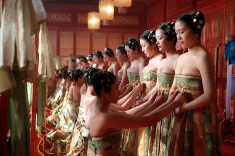 中国女優の濡れ場シーン、日本と違って全部出すやんｗｗｗｗｗｗ（37枚）・3枚目