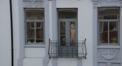 【オナニー盗撮】民家の窓際で”オナニー”してる女を撮ったエロ画像集(227枚)・167枚目