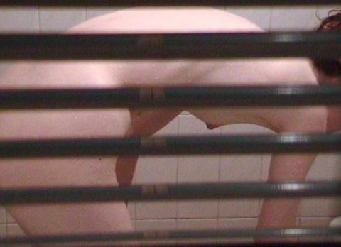 【盗撮】民家の窓を望遠で撮影した有能な奴が晒したエロ画像ｗｗｗｗｗｗｗ・87枚目