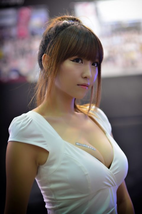 韓国女性の着衣巨乳のエロさは異常ｗｗｗｗｗｗｗｗｗ（画像37枚）・27枚目