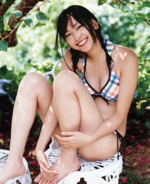 【新垣結衣】水着も披露してる国民的アイドル女優ガッキーのエロ画像集（114枚）・109枚目