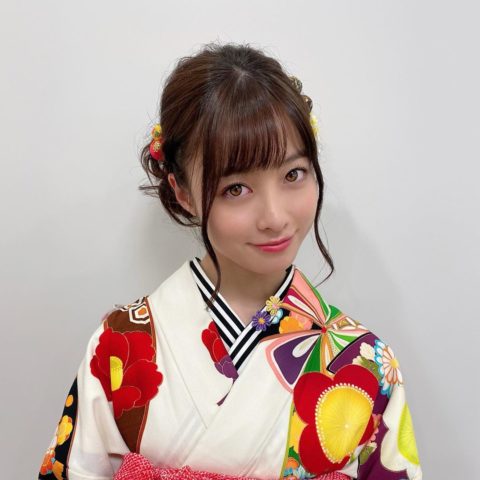 【橋本環奈】ハシカン、おっぱいのエロい谷間や生脚のお宝エロ画像集（193枚）・50枚目