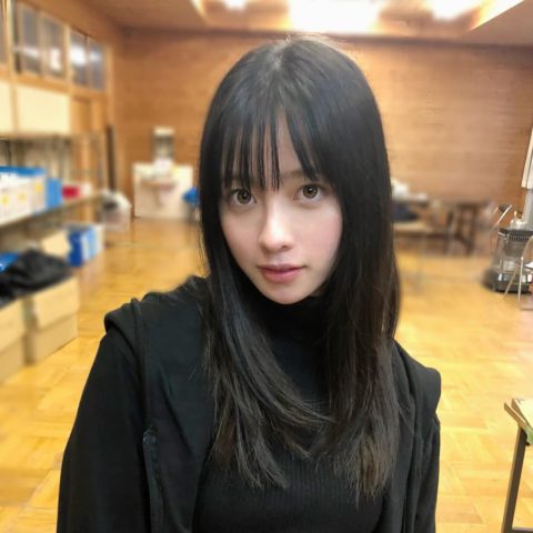 【橋本環奈】ハシカン、おっぱいのエロい谷間や生脚のお宝エロ画像集（193枚）・56枚目