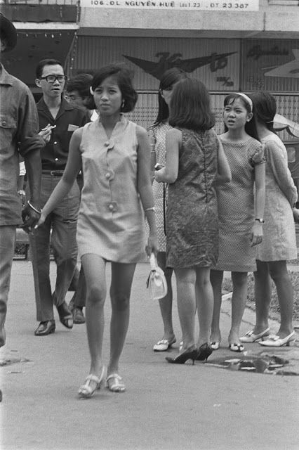ベトナムの売春婦。。軍御用達らしいけど明らかに若すぎる・・・（エロ画像）・11枚目